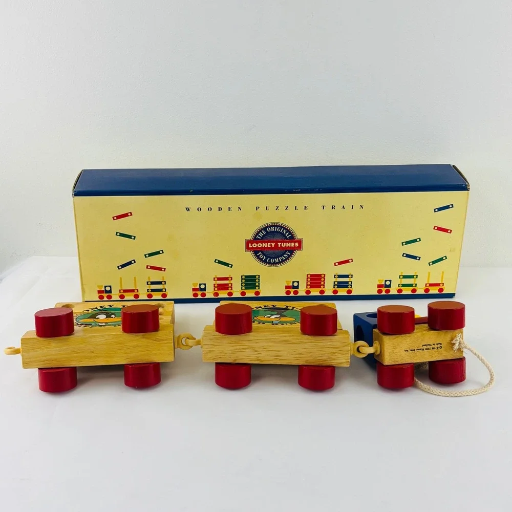 Vintage‎ 1992 Looney Tunes Wooden Puzzle Train Pull Toy Bugs Bunny Tweety Boxed